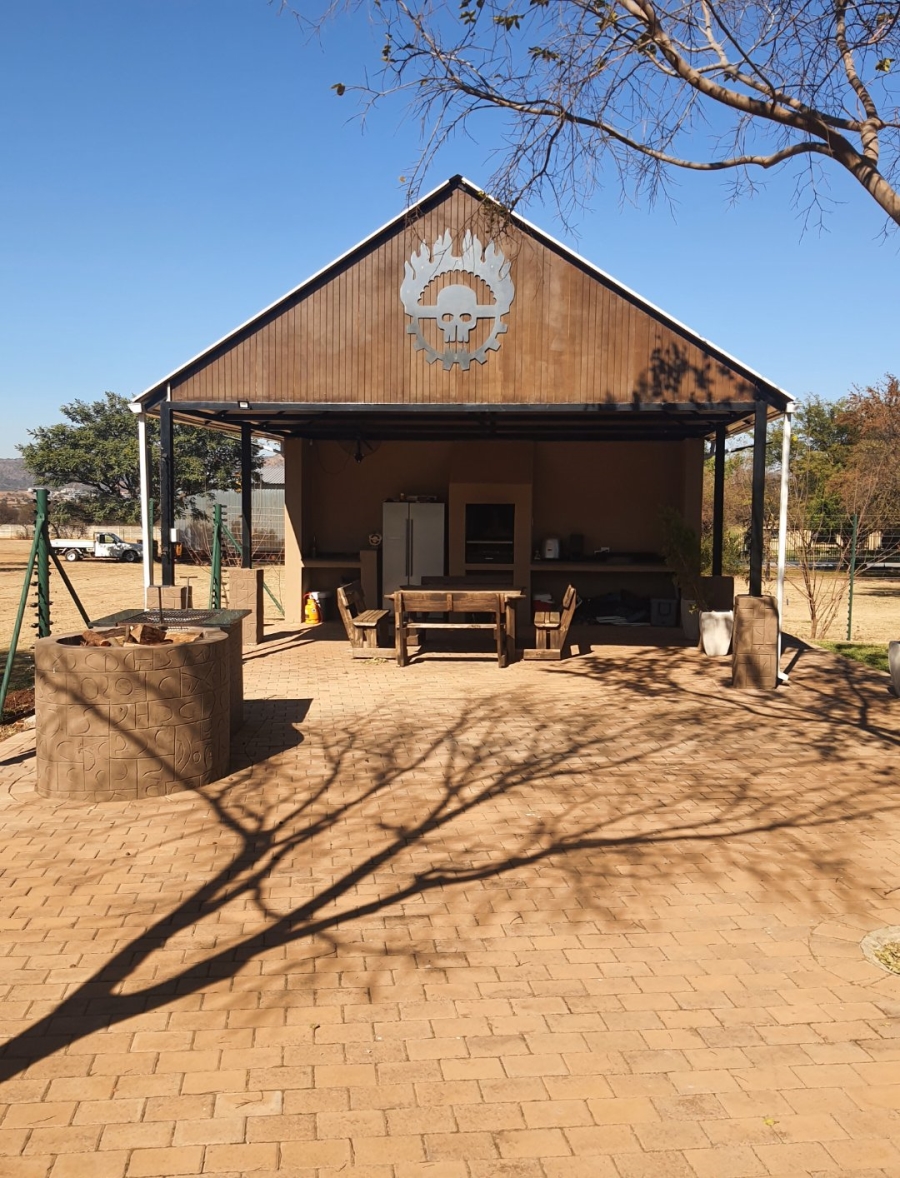 5 Bedroom Property for Sale in Rietfontein A H North West